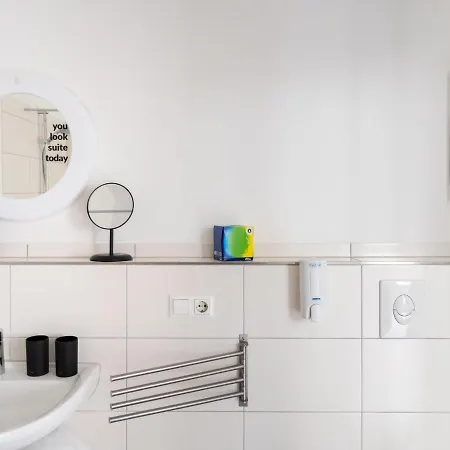 Daire Neue Strasse *